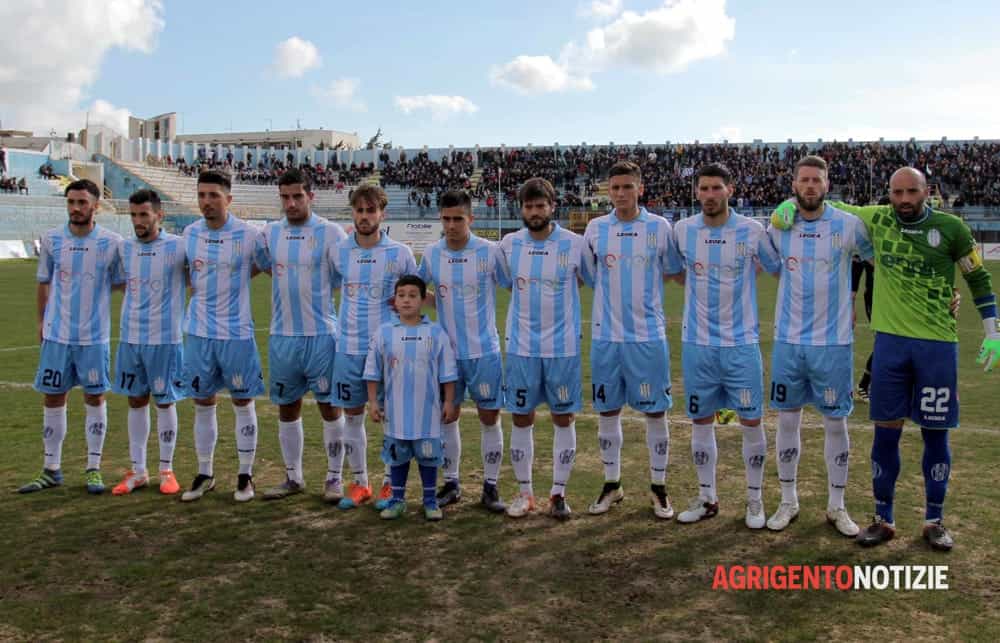 Una formazione dell'Akragag 2016/2017 (foto AgrigentoNotizie)