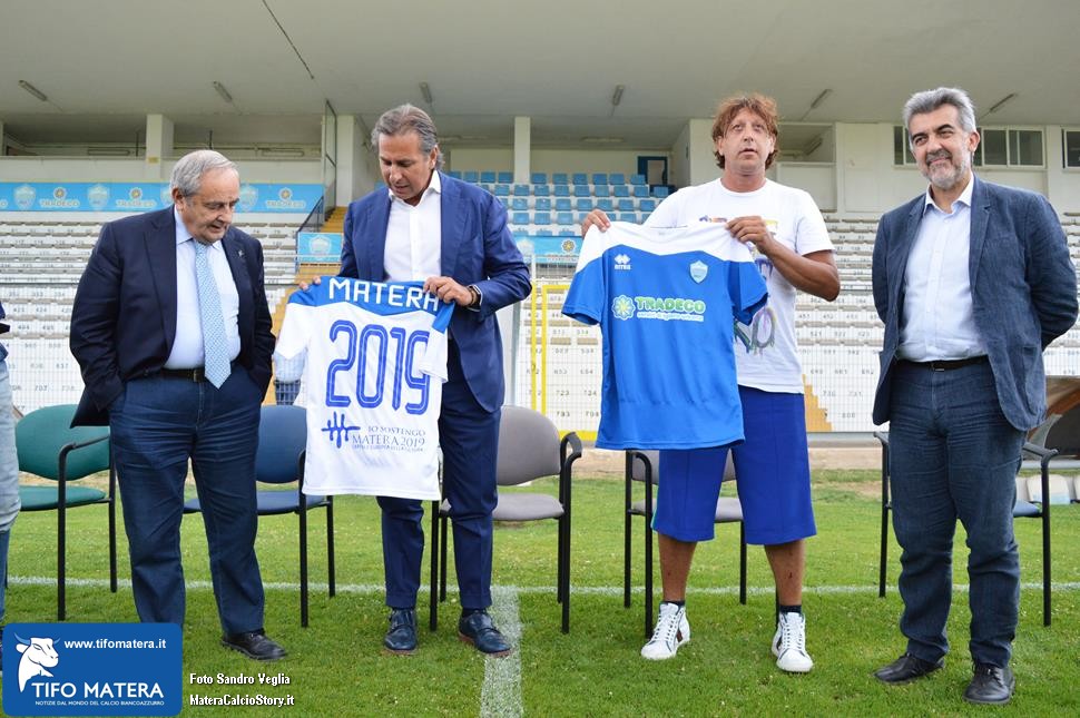 20170726_presentazione_partnership_matera2019_maglie_ufficiali_00014