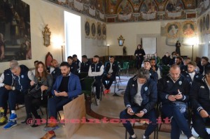 20161111 incontro mons caiazzo matera calcio 3